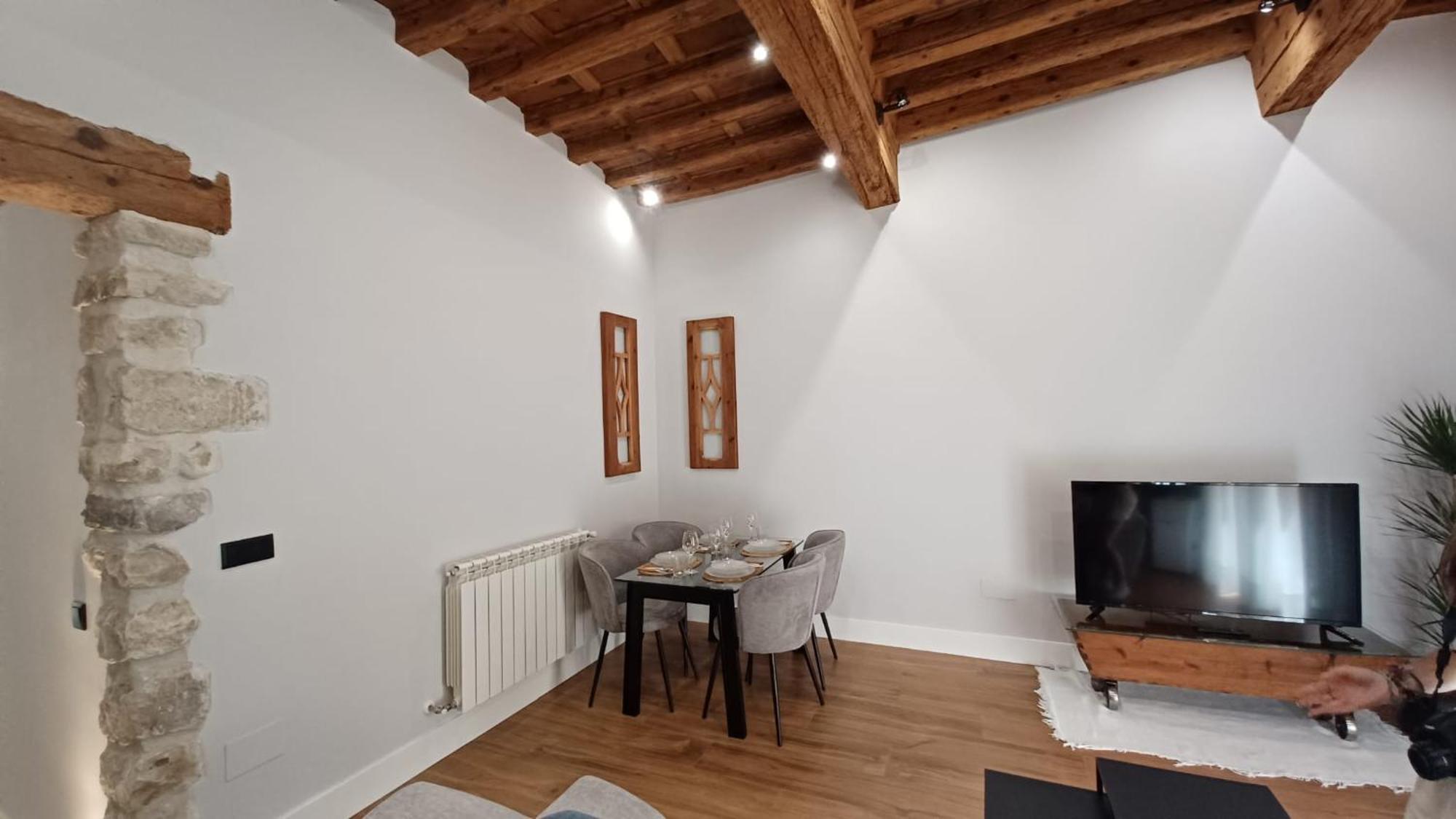 Ea! Cuenca Apartment Cuenca  Ngoại thất bức ảnh